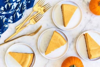 Pumpkin Cheesecake with Gingersnap Crust