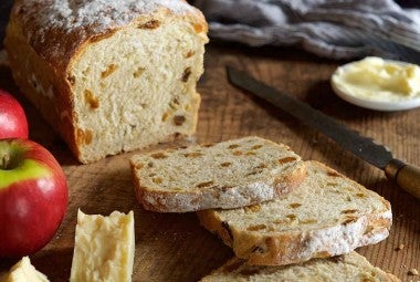 Fruited Sourdough Sandwich Bread