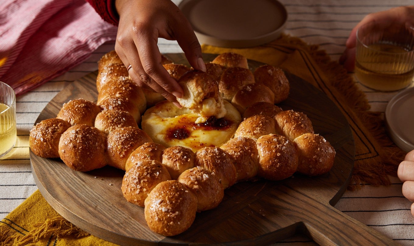 Rosemary-Scented Baked Brie Bread 