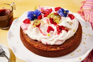 Earl Grey Cake with Fresh Raspberry Whipped Cream 