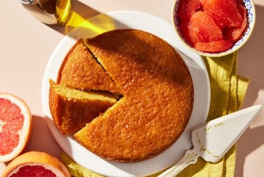 Everyday Olive Oil Cake 