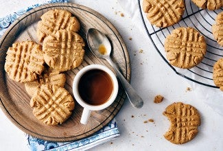 Keto-Friendly Peanut Butter Cookies