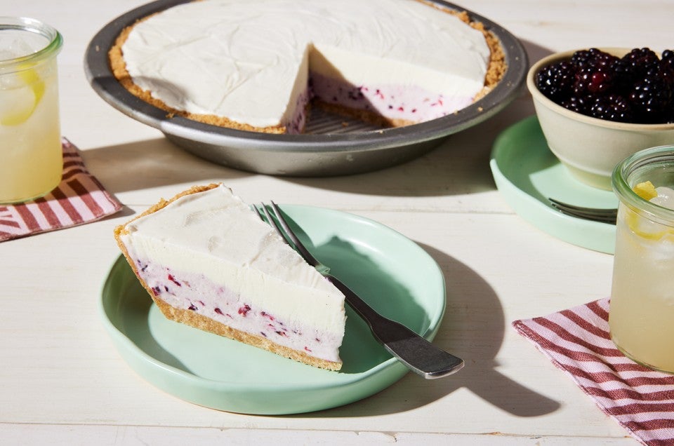 No-Churn Frozen Yogurt Pie  - select to zoom