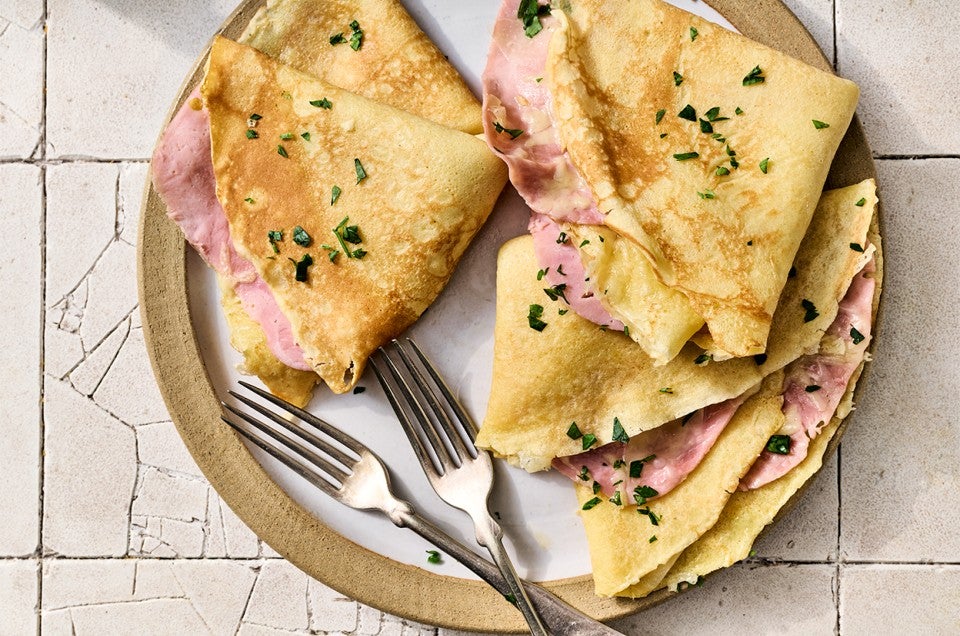 Parisian Street Vendor Crêpes  - select to zoom