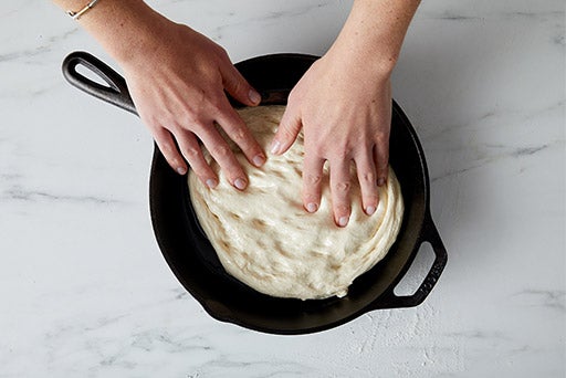 Crispy Cheesy Pan Pizza – Step 7